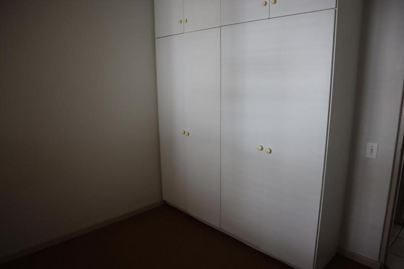 To Let 2 Bedroom Property for Rent in Vredehoek Western Cape